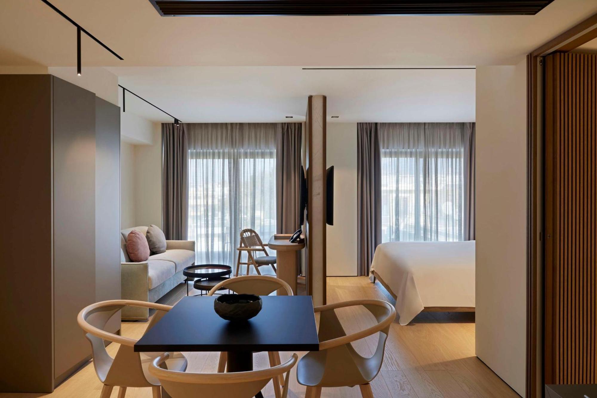 Dusit Suites Hotel Athens 5* Athens
